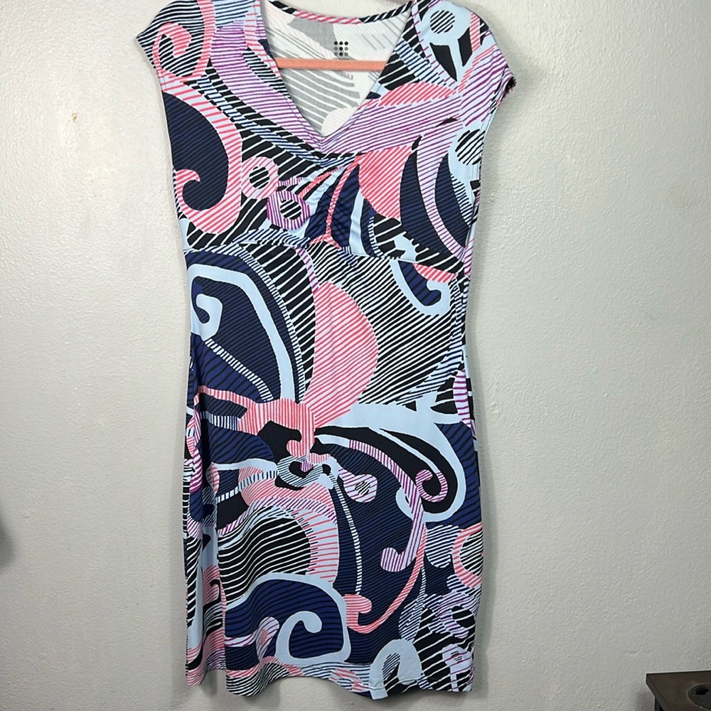 Title Nine Cap Sleeve Geometric Stripe Print Knee Length V-Neck Dress Medium